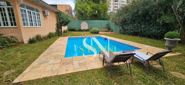 Casa de Condomínio com 4 Quartos para venda ou aluguel, 340m² no Alphaville Residencial Um, Barueri