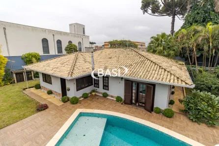 Casa com 5 Quartos à venda, 600m² no Parolin, Curitiba