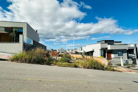 Lote/Terreno à venda, 300m² no São Sebastião, Palhoça