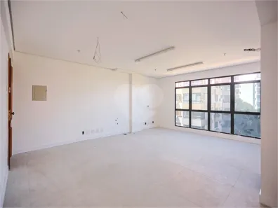 Sala Comercial para alugar, 86m² no Petrópolis, Porto Alegre