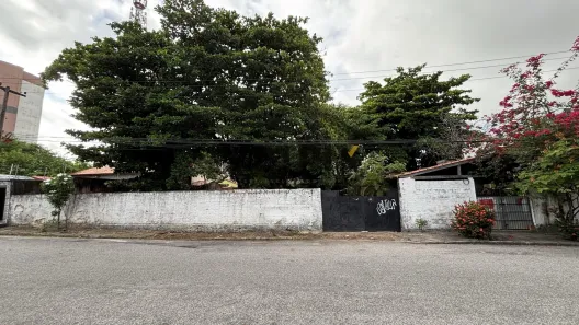 Lote/Terreno à venda, 1540m² no Fátima, Fortaleza