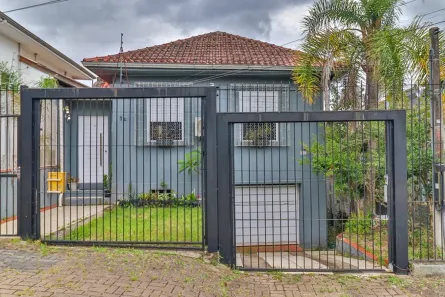 Casa com 4 Quartos à venda, 201m² no Partenon, Porto Alegre
