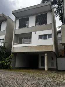 Casa de Condomínio com 4 Quartos para alugar, 224m² no Tremembé, São Paulo