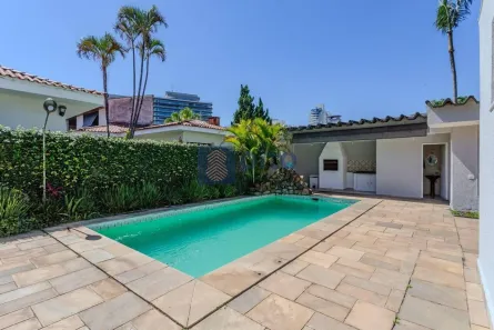 Casa com 3 Quartos para alugar, 363m² no Boaçava, São Paulo