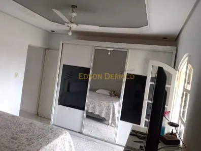 Sobrado com 3 Quartos à venda, 232m² no Comercial e Residencial Jardim Mariana, Pindamonhangaba