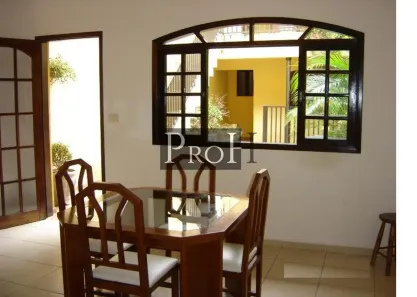 Sobrado com 3 Quartos à venda, 204m² no Vila Camilópolis, Santo André