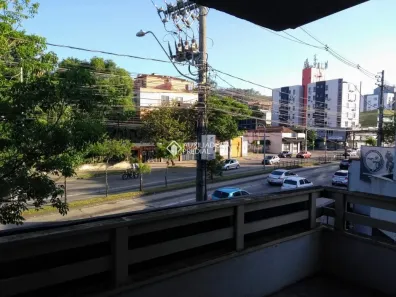 Imóvel Comercial à venda, 350m² no Teresópolis, Porto Alegre