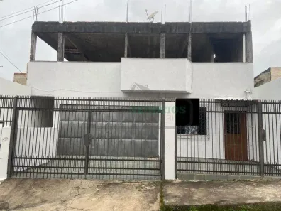 Casa com 3 Quartos à venda, 120m² no Santa Cecília, Juiz de Fora