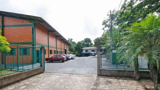 Galpão/Depósito/Armazém para alugar, 225m² no Salto Weissbach, Blumenau