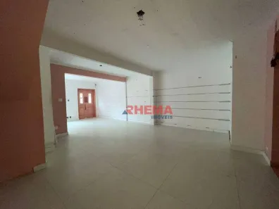 Sobrado com 5 Quartos à venda, 234m² no Embaré, Santos