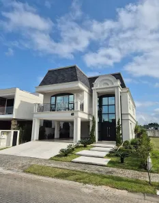 Casa de Condomínio com 5 Quartos à venda, 550m² no Centro, Camboriú