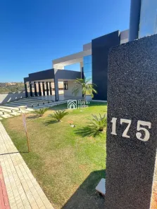 Casa de Condomínio com 4 Quartos à venda, 325m² no Teixeirinha, Betim