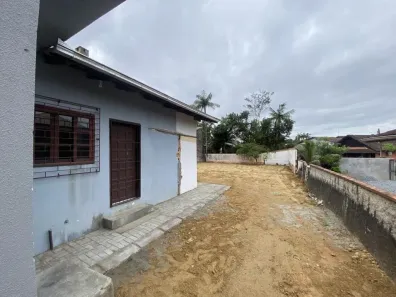 Casa com 3 Quartos à venda, 68m² no João Costa, Joinville