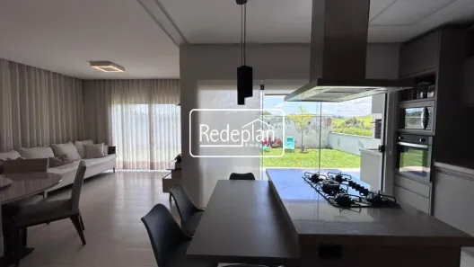 Casa com 4 Quartos à venda, 960m² no Loteamento Bondarovshy, Quatis