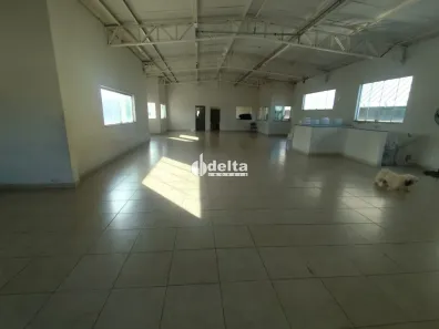 Ponto Comercial para alugar, 275m² no Martins, Uberlândia