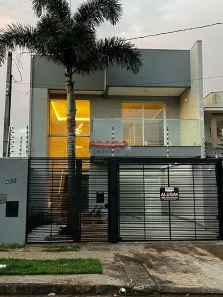 Sobrado com 2 Quartos para alugar, 188m² no Residencial Moreschi, Maringá