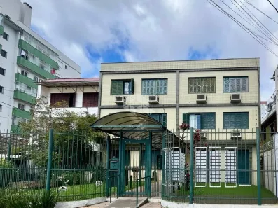 Apartamento com 2 Quartos à venda, 60m² no Menino Deus, Porto Alegre