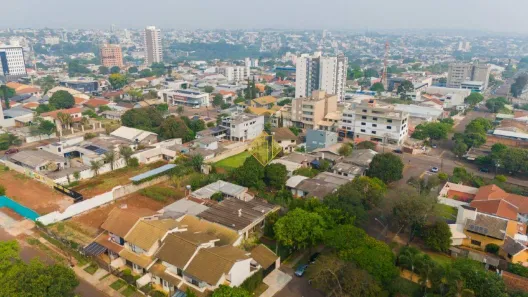 Lote/Terreno à venda, 770m² no Neva, Cascavel