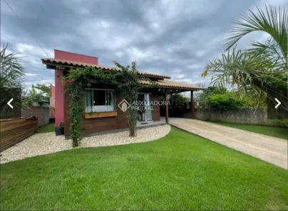 Casa com 2 Quartos à venda, 72m² no Arroio, Imbituba