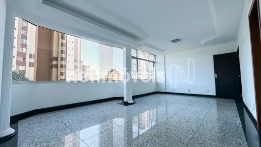 Apartamento com 3 Quartos para alugar, 104m² no Coração Eucarístico, Belo Horizonte