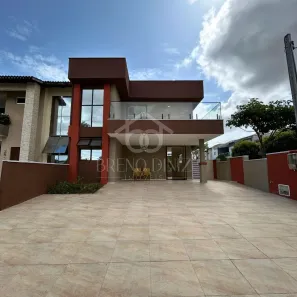 Casa com 4 Quartos à venda, 212m² no Cajazeiras, Fortaleza