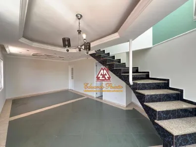 Sobrado com 3 Quartos à venda, 136m² no Vila Rosália, Guarulhos