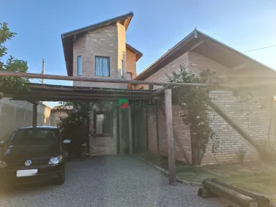 Casa com 4 Quartos à venda, 500m² no Loteamento Chácara das Flores, Taubaté