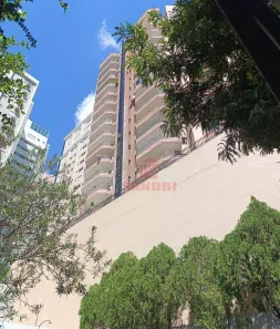 Apartamento com 4 Quartos à venda, 304m² no Zona 01, Maringá