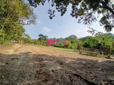 Fazenda/Sítio com 2 Quartos à venda, 100m² no Parque Iramaia, Campo Limpo Paulista