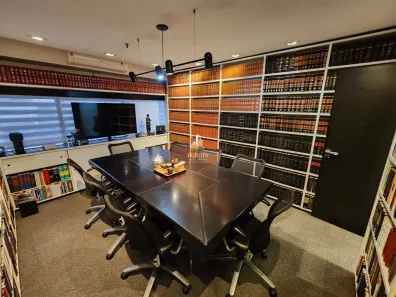 Sala Comercial com 4 Quartos para alugar, 120m² no Cerqueira César, São Paulo