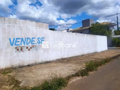 Lote/Terreno à venda, 500m² no Morada da Serra, Montes Claros