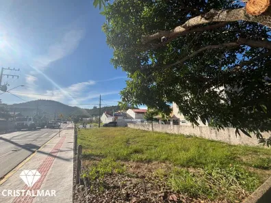 Lote/Terreno à venda, 300m² no Zimbros, Bombinhas