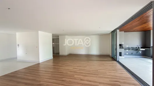 Apartamento com 3 Quartos à venda, 151m² no Batel, Curitiba