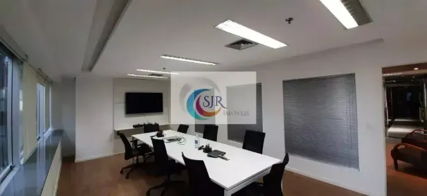 Sala Comercial para alugar, 212m² no Vila Olímpia, São Paulo