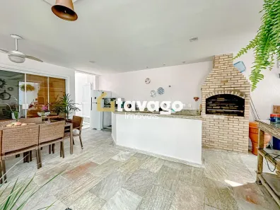 Casa de Condomínio com 4 Quartos para venda ou aluguel, 360m² no Recreio dos Bandeirantes, Rio de Janeiro
