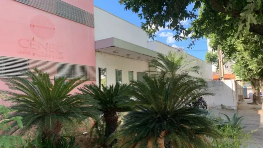 Prédio Comercial com 10 Quartos à venda, 700m² no Duque de Caxias, Cuiabá