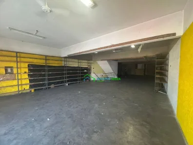 Prédio Comercial para venda ou aluguel, 606m² no Centro, Carapicuíba