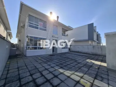 Apartamento com 2 Quartos para alugar, 59m² no Nova Palhoça, Palhoça