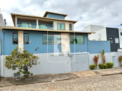 Casa com 5 Quartos à venda, 407m² no Alvorada, Conselheiro Lafaiete