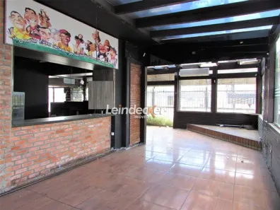 Ponto Comercial para alugar, 121m² no Menino Deus, Porto Alegre