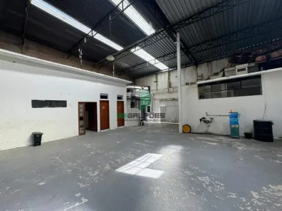 Galpão/Depósito/Armazém à venda, 312m² no Nova Cachoeirinha, Belo Horizonte
