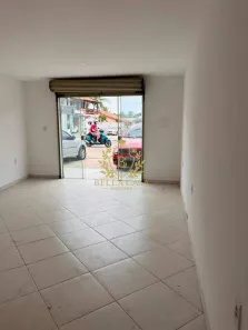 Ponto Comercial para alugar, 25m² no Outeiro, Araruama