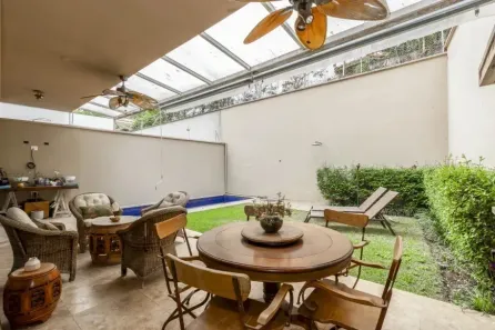 Casa com 3 Quartos para venda ou aluguel, 405m² no Morumbi, São Paulo