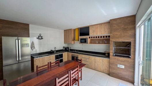 Casa de Condomínio com 3 Quartos à venda, 140m² no Jardim Sul, Uberlândia