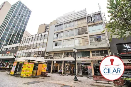 Sala Comercial para alugar, 79m² no Centro, Curitiba