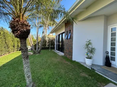 Casa com 3 Quartos à venda, 165m² no Jurerê Internacional, Florianópolis