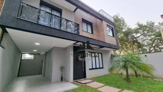 Sobrado com 3 Quartos à venda, 212m² no Santa Felicidade, Curitiba