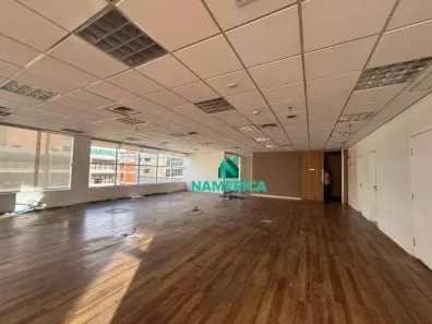 Sala Comercial para venda ou aluguel, 235m² no Vila Olímpia, São Paulo