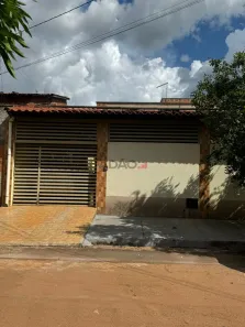 Casa com 3 Quartos à venda, 200m² no Jardim Bonanza, Goiânia