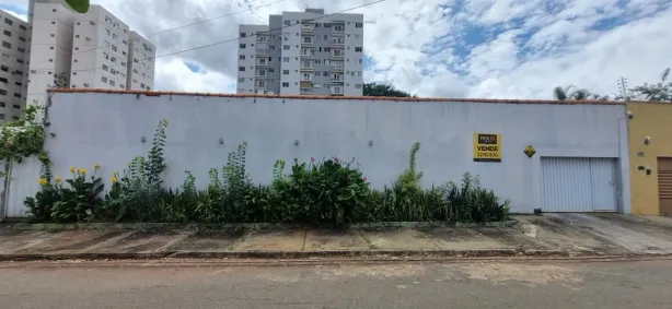 Casa com 3 Quartos à venda, 435m² no Jardim América, Goiânia